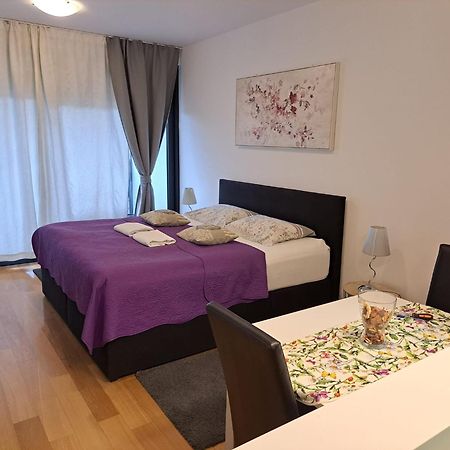 Nova Galerija Ema- Parking In Garage Apartman Zágráb Kültér fotó
