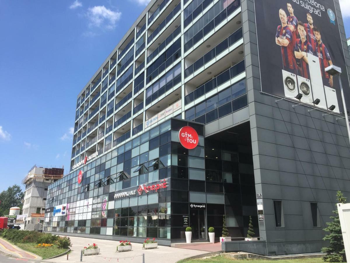 Nova Galerija Ema- Parking In Garage Apartman Zágráb Kültér fotó